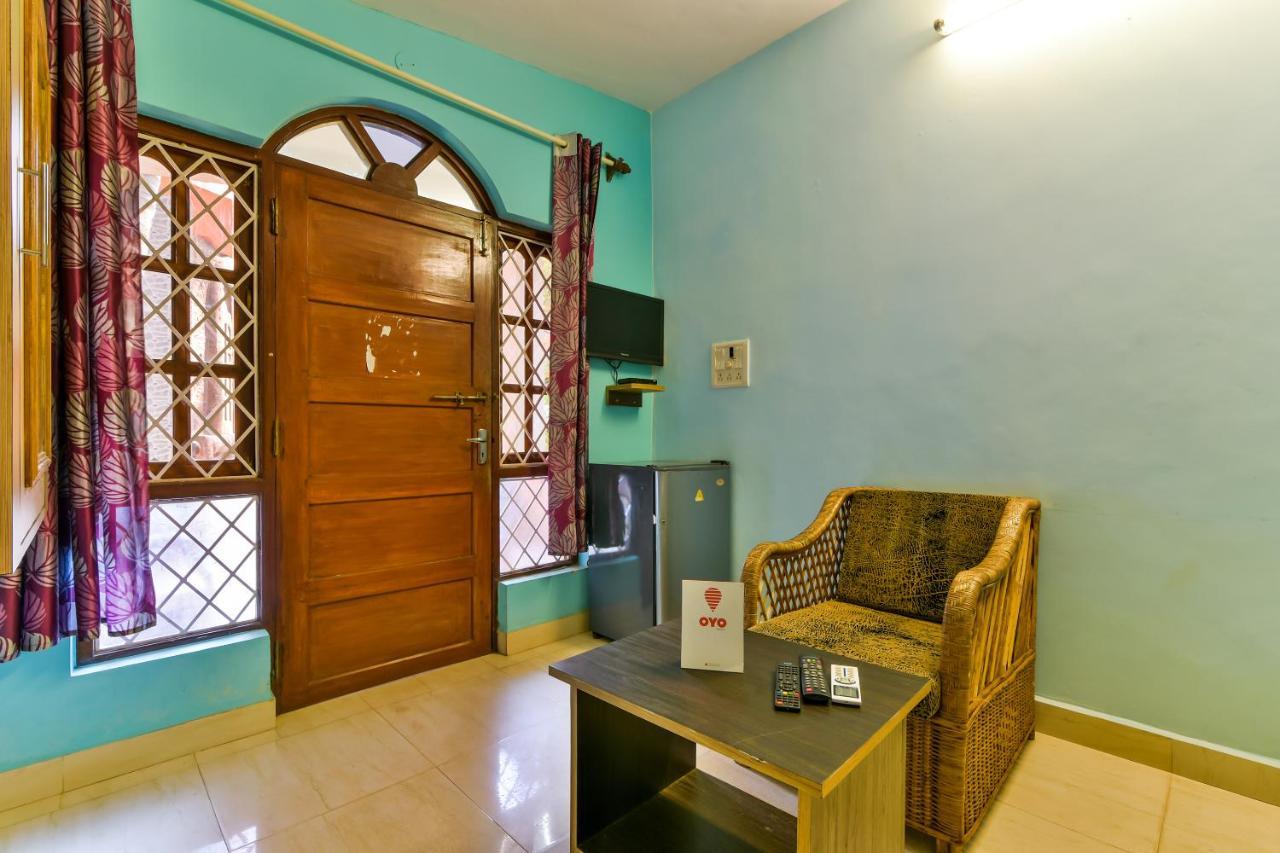 Oyo 2440 Palm Grove Hotel Vagator Bagian luar foto